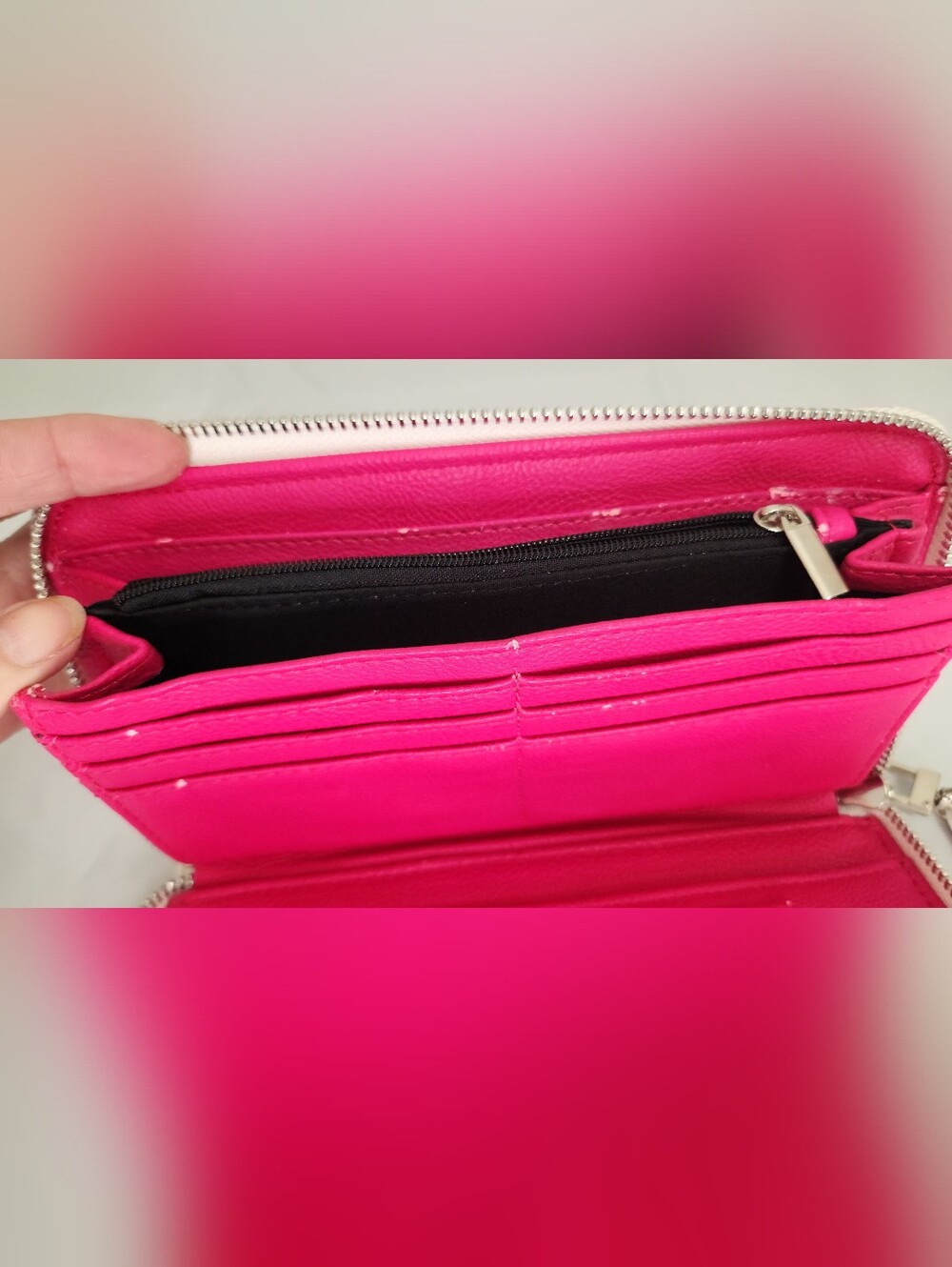 Betsey Johnson White and Pink Flamingo Wristlet Clutch Good Condition!! - Picture 4 of 8